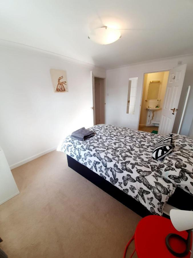 Chelmsford Town Centre Apartments With Car Parking Exteriér fotografie
