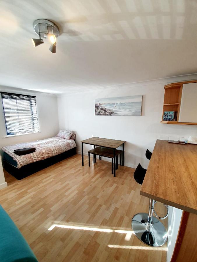 Chelmsford Town Centre Apartments With Car Parking Exteriér fotografie